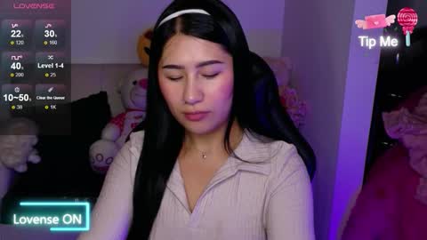 Evelyn online show from 02.12.26