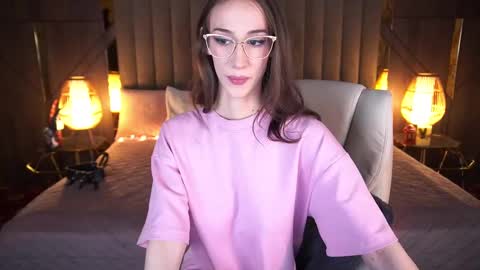 evelyn rush1 online show from 02.22.25