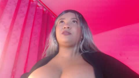 Evelyn Sandoval online show from 10.21.25