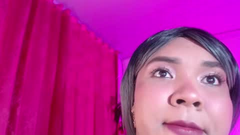 Evelyn Sandoval online show from 02.22.26