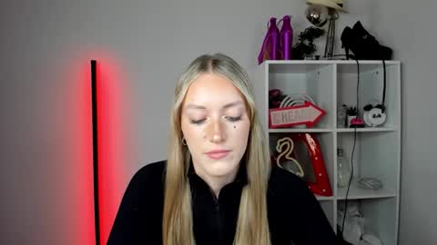 evelynblond online show from 06.01.26