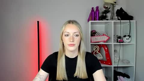 evelynblond online show from 06.04.26