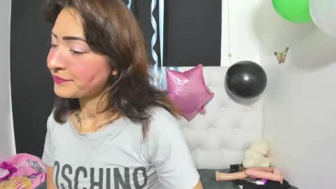 Evelyne online show from 03.19.26