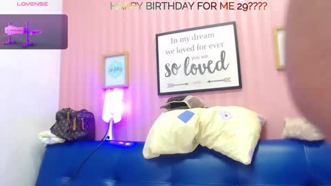 Snapshot of evelynheather_ chatting on 01.05.25 Saray online show from 01.05.25