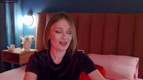 Evelyn online show from 02.19.26