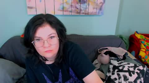 Everly online show from 04.01.26