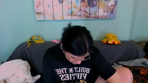 Everly online show from 04.18.26