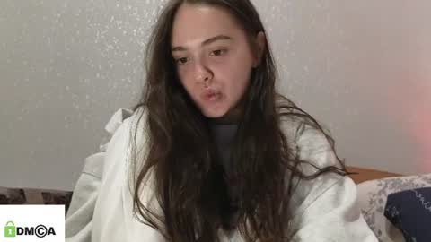 evi_woow online show from 06.18.26