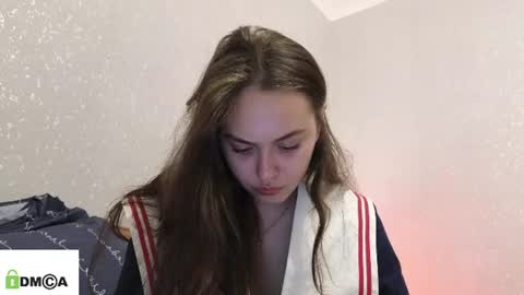 evi_woow online show from 06.20.26