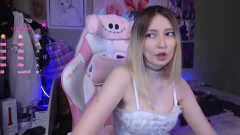 Evie online show from 01.14.25