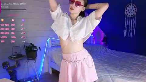 Evie online show from 07.06.26