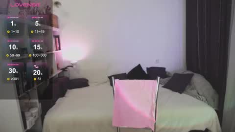 Im gonna be on in 2 hours online show from 09.22.25