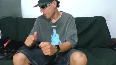 evil_boss1 online show from 04.09.26