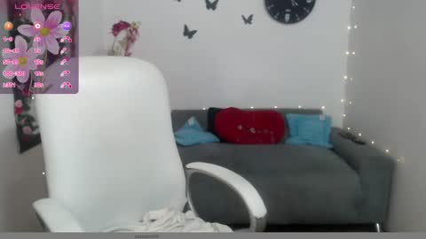 Snapshot of evil_stepmothers chatting on 01.10.25 Pamela  online show from 01.10.25
