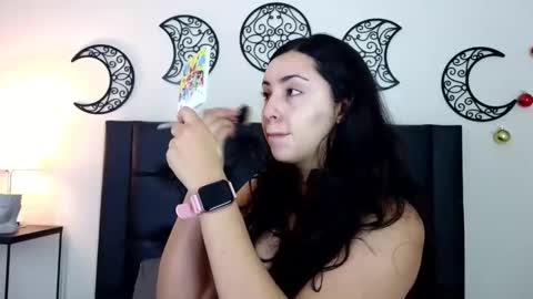 Evolet online show from 12.03.25