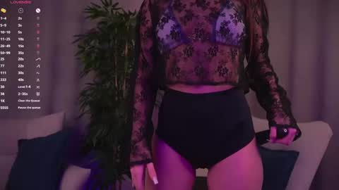 just Exa  ntmu online show from 03.04.25