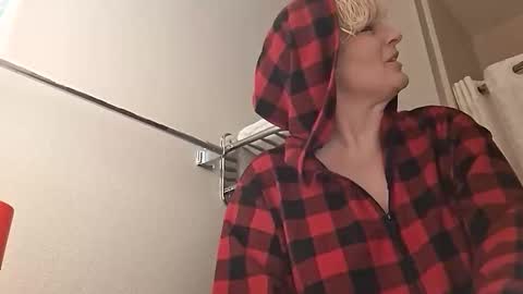 Snapshot of excitmama chatting on 03.03.26 excitmama online show from 03.03.26