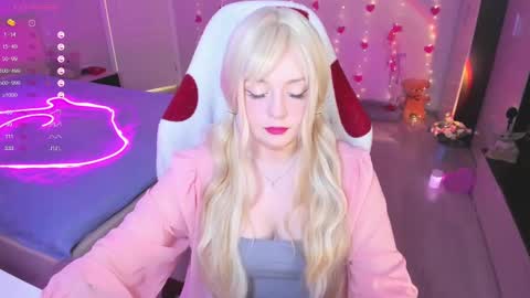  Amy  online show from 03.12.25