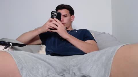 Snapshot of exi111 chatting on 10.02.25 Exi111 online show from 10.02.25