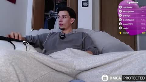 Snapshot of exi111 chatting on 11.18.25 Exi111 online show from 11.18.25