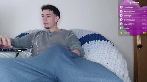 Snapshot of exi111 chatting on 01.12.26 Exi111 online show from 01.12.26