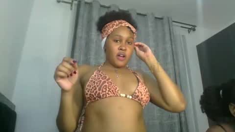 exotic_cutiee online show from 05.08.26
