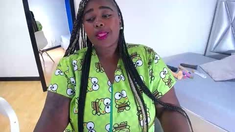 Snapshot of exotic_karmella chatting on 10.06.25 exotic_karmella online show from 10.06.25
