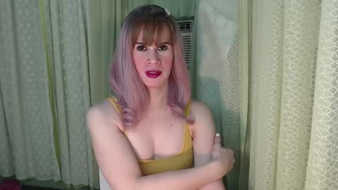 Snapshot of exoticbabes chatting on 12.17.24 exoticbabes online show from 12.17.24