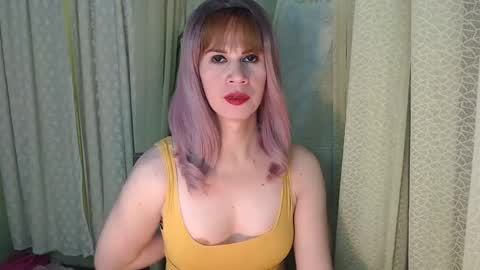 Snapshot of exoticbabes chatting on 12.23.24 exoticbabes online show from 12.23.24