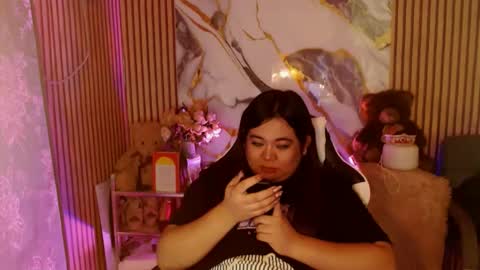 Snapshot of exoticpinayx chatting on 09.22.25 SHANTAL MARIE online show from 09.22.25