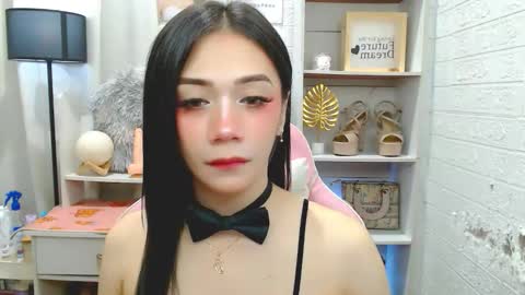 exotictssavie online show from 11.12.25