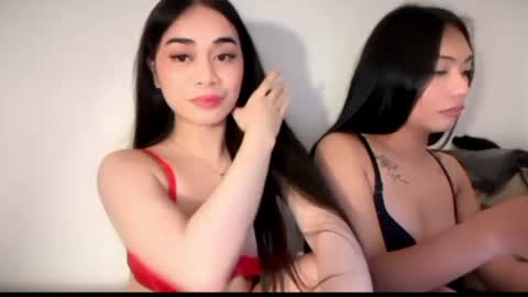 Snapshot of expensivets_chloe chatting on 06.25.26 chloee online show from 06.25.26