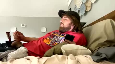 Explosivee andyy online show from 11.16.25