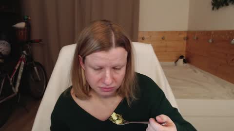 Crystal online show from 12.06.24