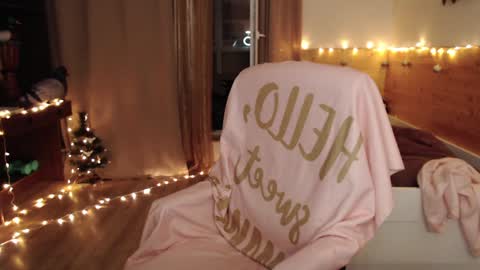 Crystal online show from 01.03.25