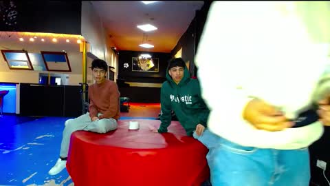 extrangers online show from 10.26.25