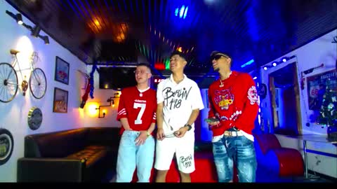 extrangers online show from 12.14.25