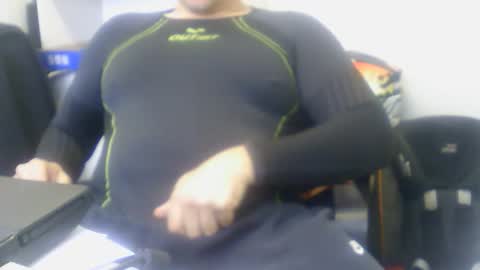 derssing online show from 02.20.26