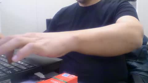 derssing online show from 02.26.26