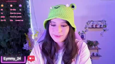 eymmy_24 online show from 04.19.26