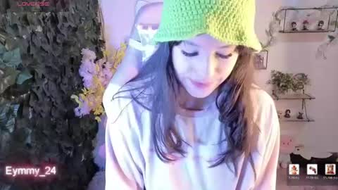 Snapshot of eymmy_24 chatting on 07.16.26 eymmy_24 online show from 07.16.26