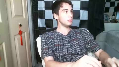 Ezra Naamah online show from 01.29.25