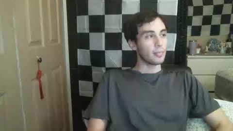 Ezra Naamah online show from 02.25.25