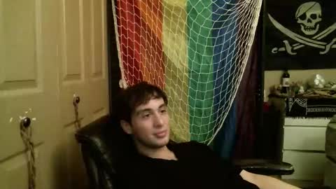 Ezra Naamah online show from 11.28.25