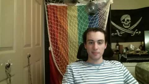 Ezra Naamah online show from 04.13.26