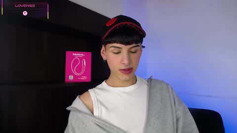 Juan online show from 10.14.25