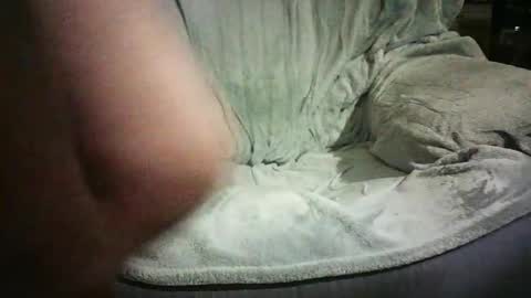 Snapshot of ezyleigh chatting on 01.07.25 Grant something something something something something online show from 01.07.25