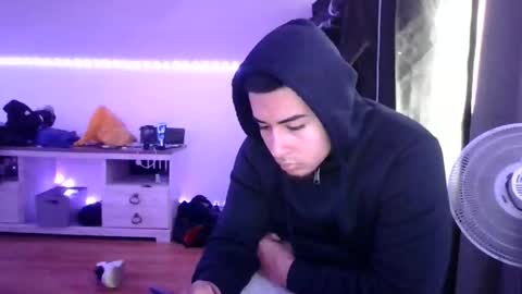 ezzteban935 online show from 04.11.26