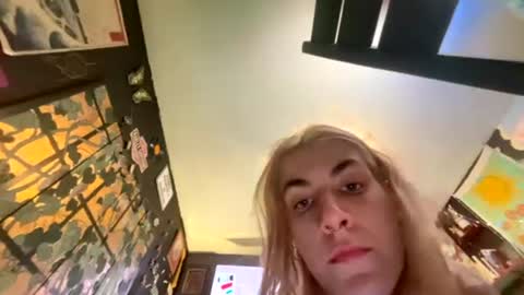 Snapshot of f3rngulli chatting on 07.17.26 lucyf3rn online show from 07.17.26