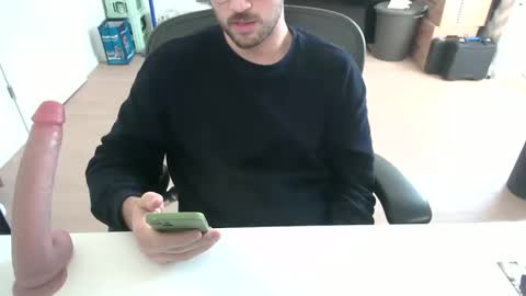 Call me bitch online show from 12.04.25